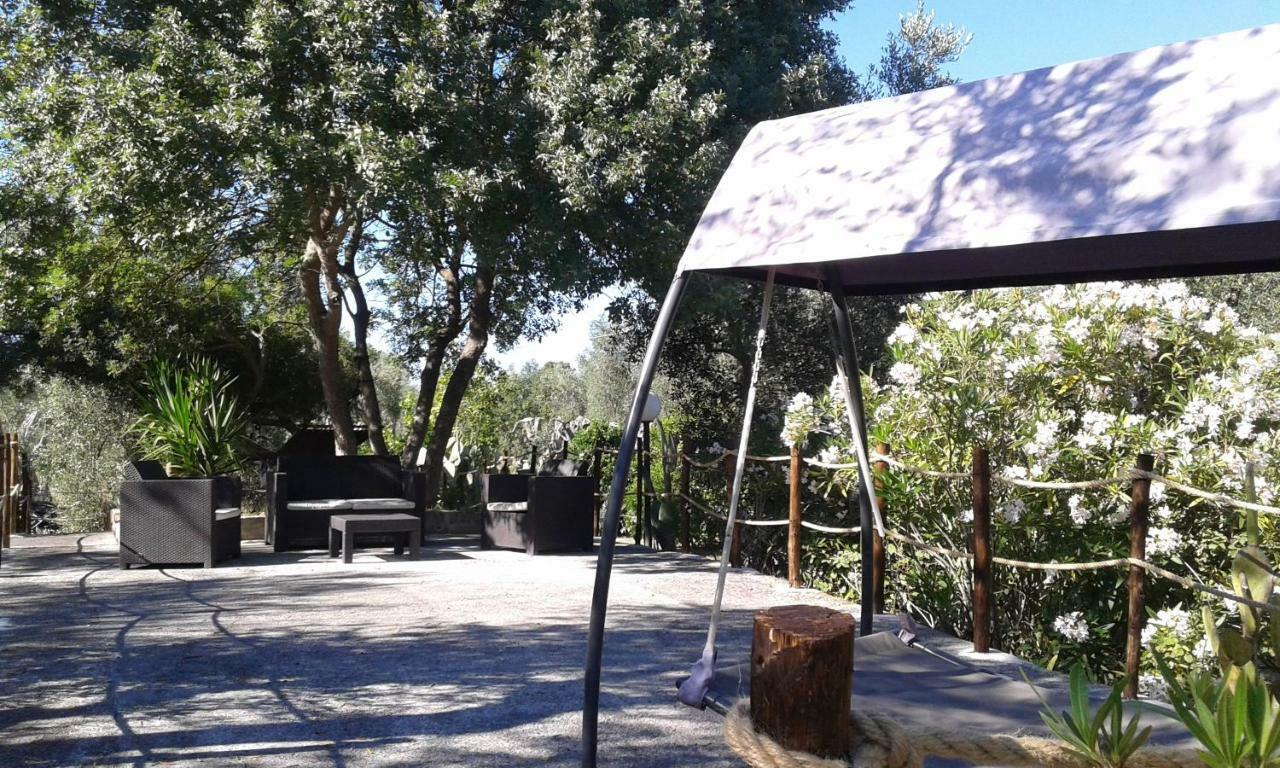 Casa Masseria Le Ville Пескичи Экстерьер фото